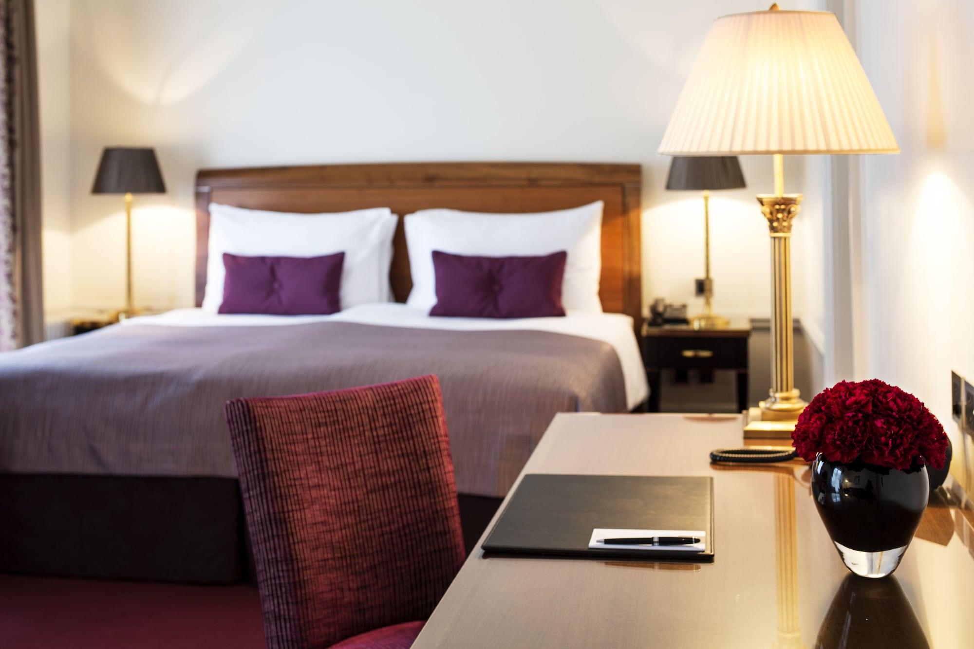 Hotel Bellevue Palace Bern Ngoại thất bức ảnh